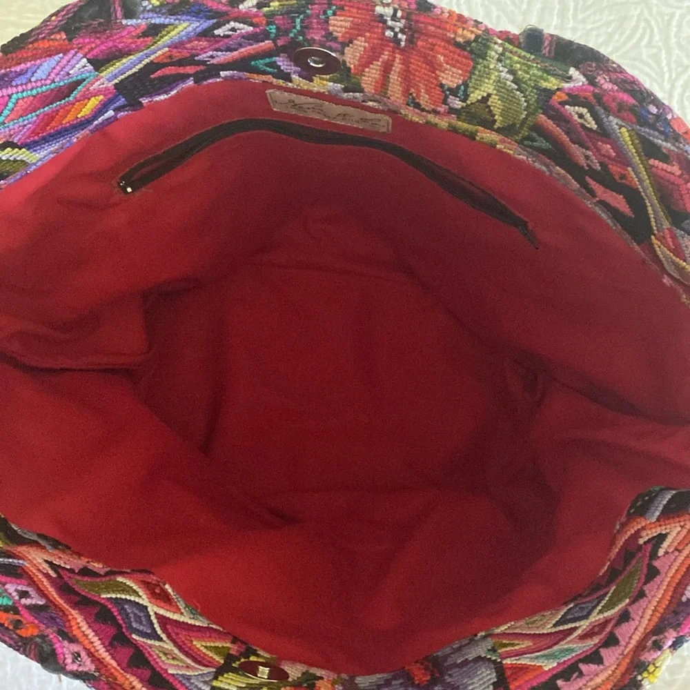 Nena & Co Rare Tote - Picture 5 of 9